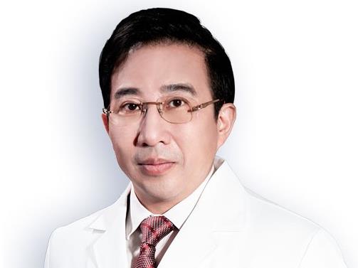 實力見證你的美麗 武漢伽美醫(yī)療美容周傳波：專業(yè)造美