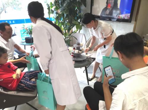 西安碧莲盛NHT不剃发植发技术线下发友见面会
