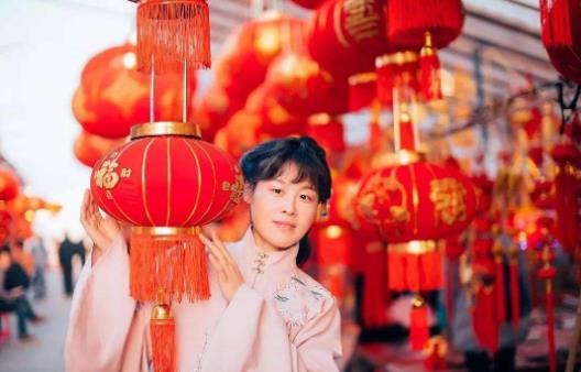 农历新年节日起源及传统民俗 春节是几月几日