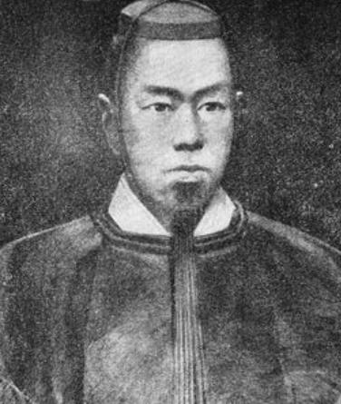 日本天皇制六百八十二年之久 世界上历史最长的君主制