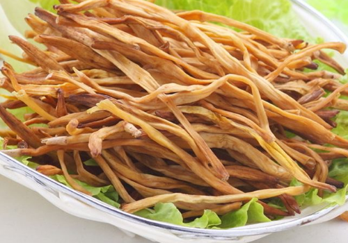 黄花菜可以生吃吗 怎么挑选优质的