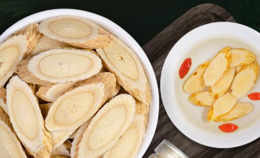 为什么喝黄芪会没月经了怎么办 黄芪吃了对妇科炎症很好是吗