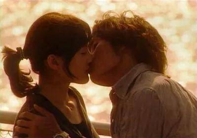 恋爱中男人喜欢主动亲吻女人 男人为什么喜欢接吻
