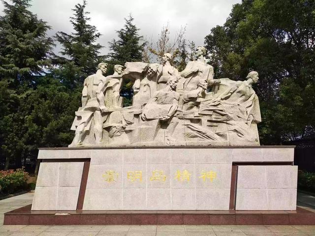 長江每年多少泥沙入海?如上海的崇明島，每年面積還在變大嗎？