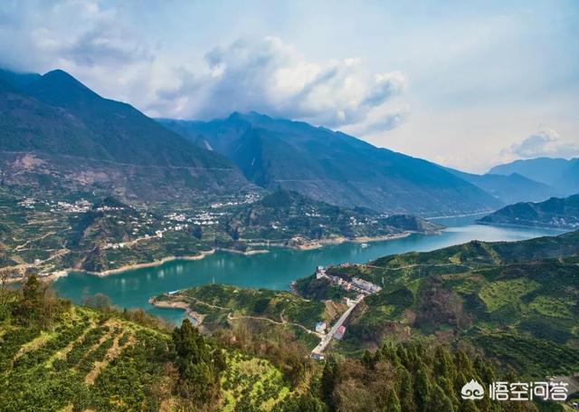 長江每年多少泥沙入海?如上海的崇明島，每年面積還在變大嗎？
