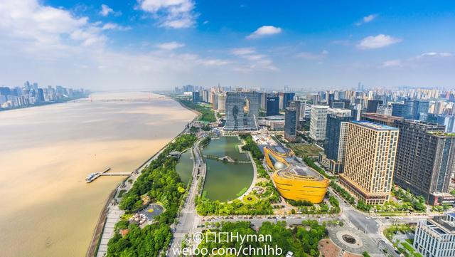 杭州湾为什么没有像长江出海口一样淤土成陆？