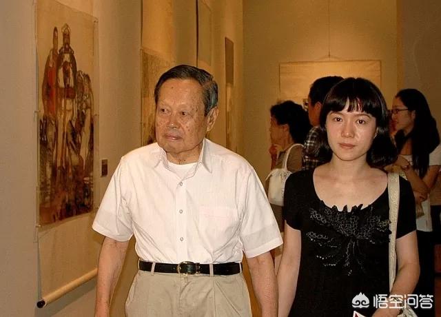 霍金为何未获得诺贝尔奖？