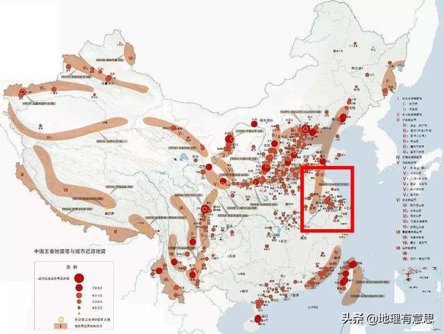 南京玄武湖公園現(xiàn)群魚跳躍奇觀，墨西哥剛發(fā)生7.4級大地震，江蘇有大地震的可能嗎？