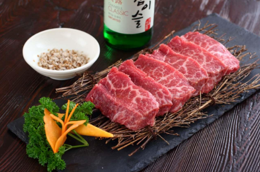 发霉的肉可以吃吗 煮过的肉放冰箱可以保存多久