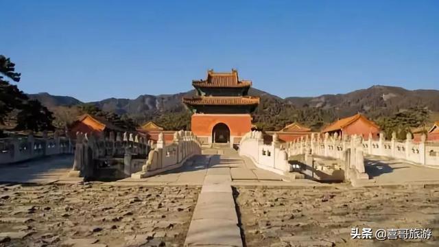 一天可以把清东陵和兴隆山玩过来吗?