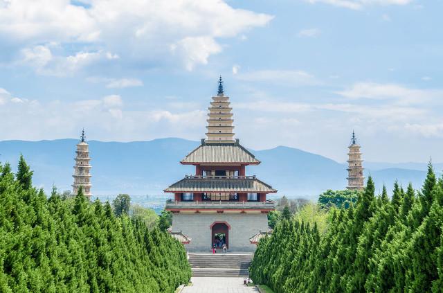 云南排名前十的旅游景点都有哪些?