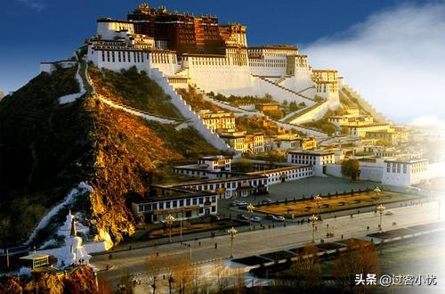 打算四月份从广东佛山自驾游去西藏。需要注意什么？