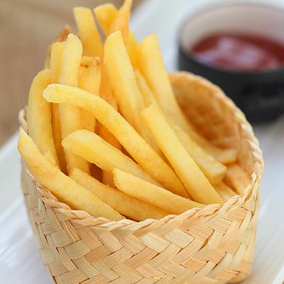 炸薯条用什么油比较好 用大火还是小火