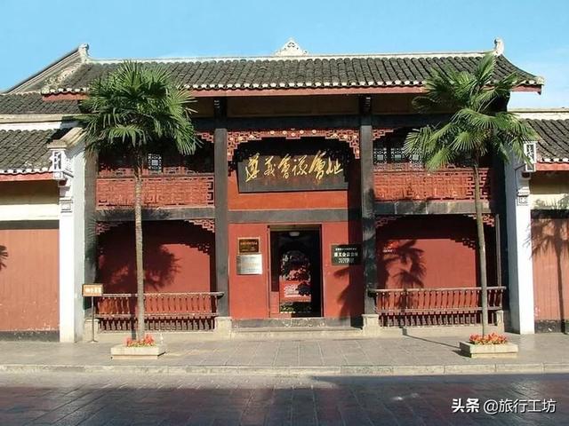现在哪里的旅游景区有免费或者优惠政策？推荐去吗？