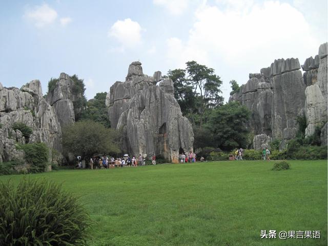 昆明石林为何感觉在云南旅居市场很火?对比昆明周边城市好在哪?