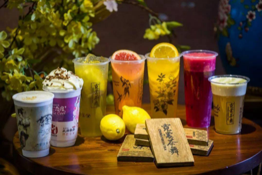 霓裳茶舞有哪些产品 霓裳茶舞比茶颜早开吗