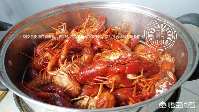 小龙虾的肉又不多,壳还不好剥,为什么还有那么多人喜欢吃小龙虾?