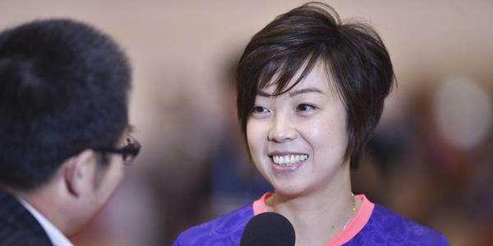 福原爱张怡宁2008 福原爱如何评价张怡宁