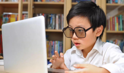 近視怎么保證度數不加深 近視跟體質有沒有關系