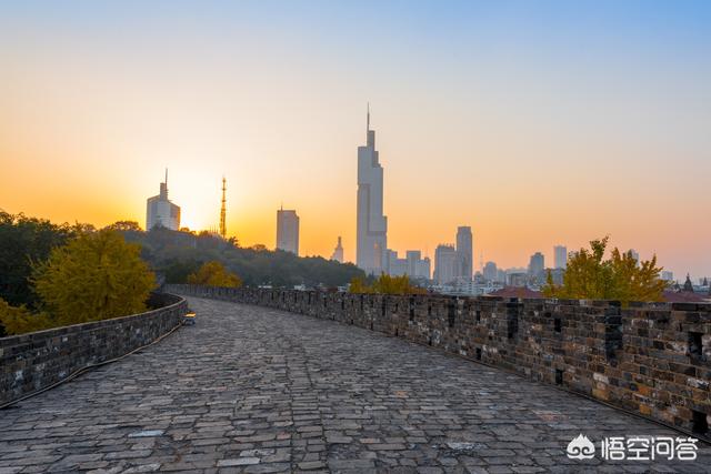 去南京旅行，有哪些风景点是必须要去的？