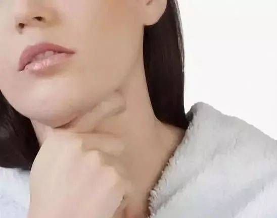 老师嗓子疼怎么保养 老师如何保护嗓子