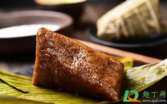 肉粽子煮多久才会熟 粽子里面是新鲜肉还是腊肉
