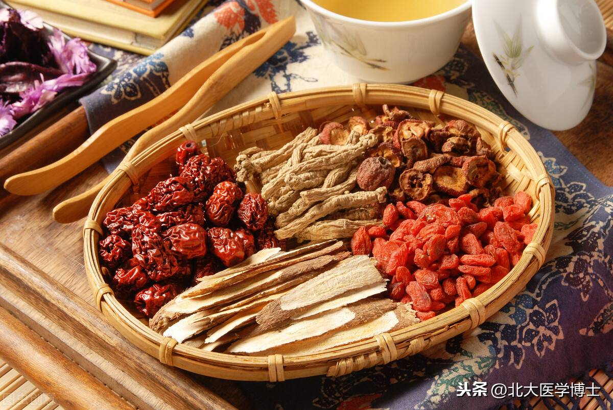 月经每个月都推迟怎么调理 月经推迟怎么调理
