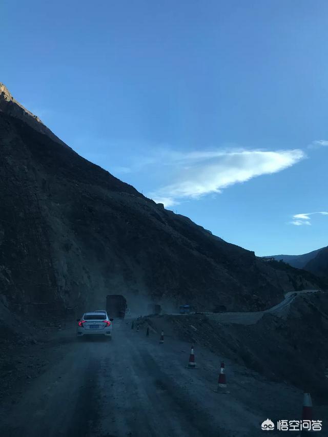 去稻城亚丁到香格里拉进云南，轿车可通行吗？
