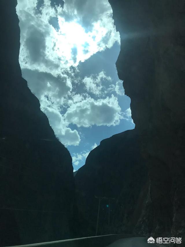 去稻城亚丁到香格里拉进云南，轿车可通行吗？