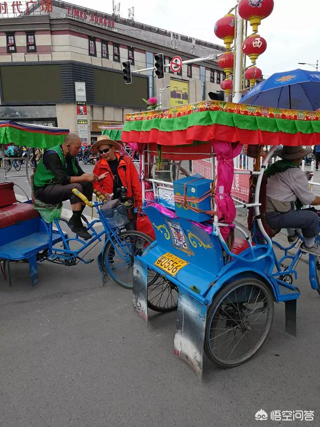 旅游旺季成都出发去西藏旅游大概多少钱一个人？