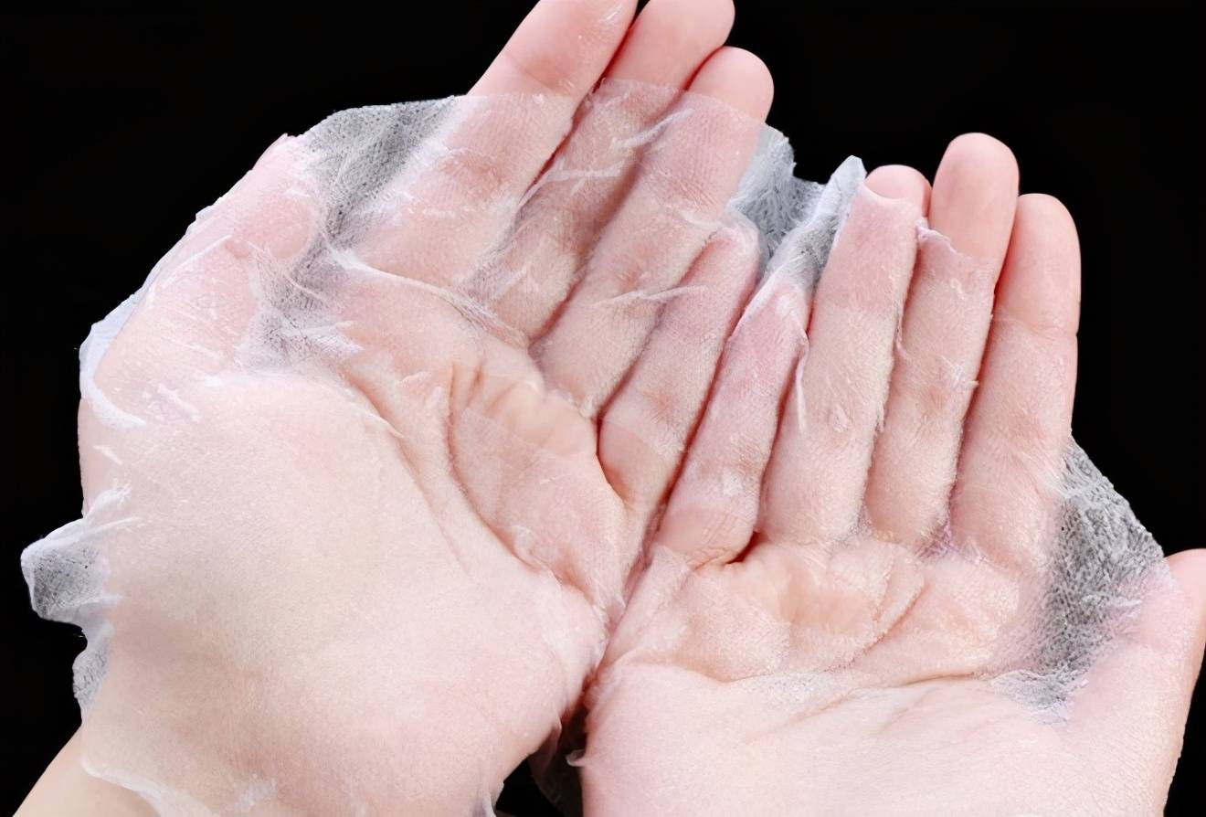 脸部最简单的补水方法 怎么自制面膜