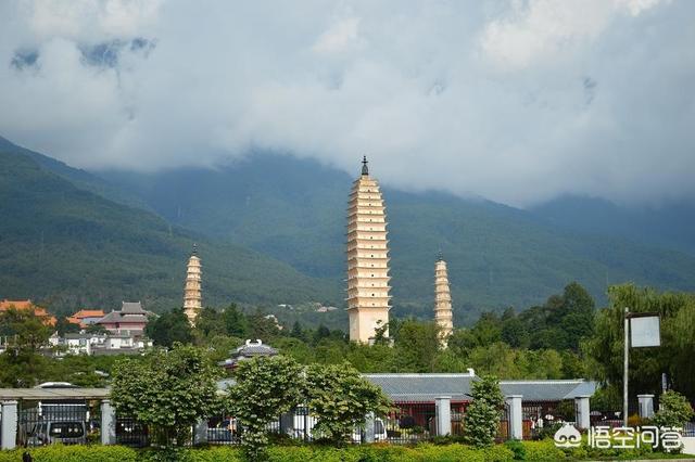 自驾车去西藏旅游，主要是去玩什么景点，或者是去体验什么？