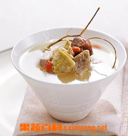 椰子煲鸡汤材料和做法