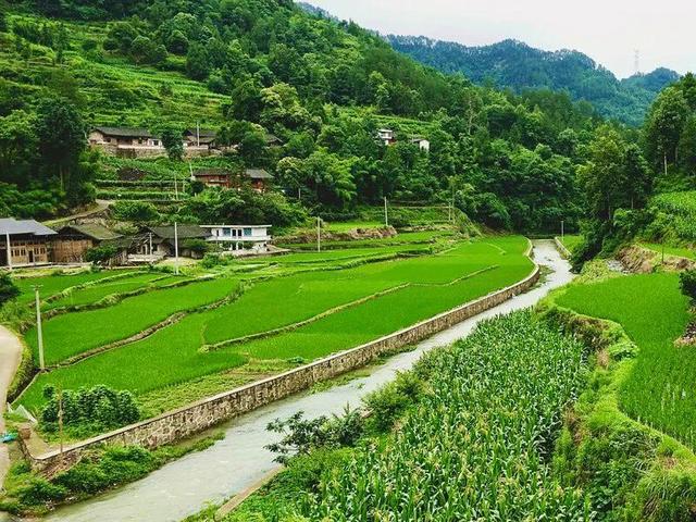 石家庄出发想自驾游三天,有哪些地方、什么路线值得推荐?