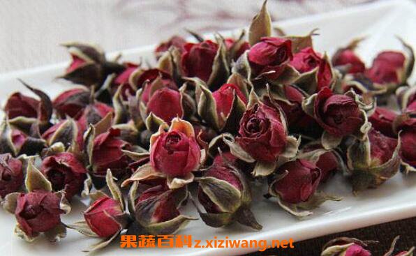 金边玫瑰怎么泡 金边玫瑰和什么一起泡