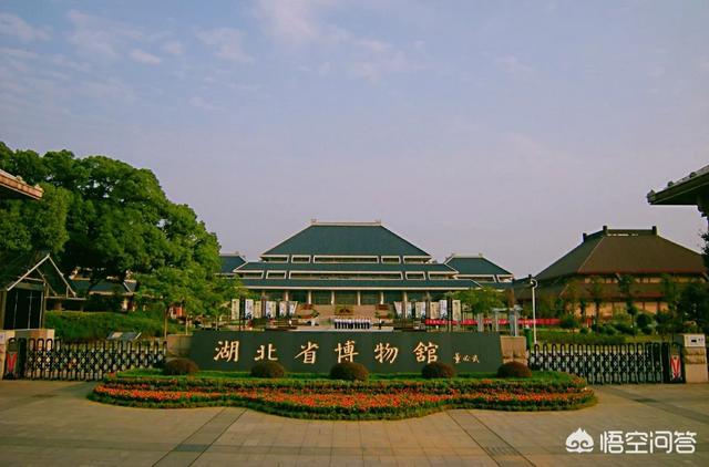 一个人到武汉旅游,有哪些景点推荐?