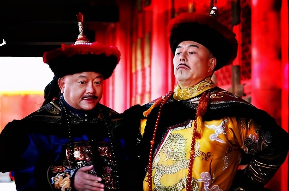 乾隆的尸骨还在地宫吗 纪晓岚怎么死的