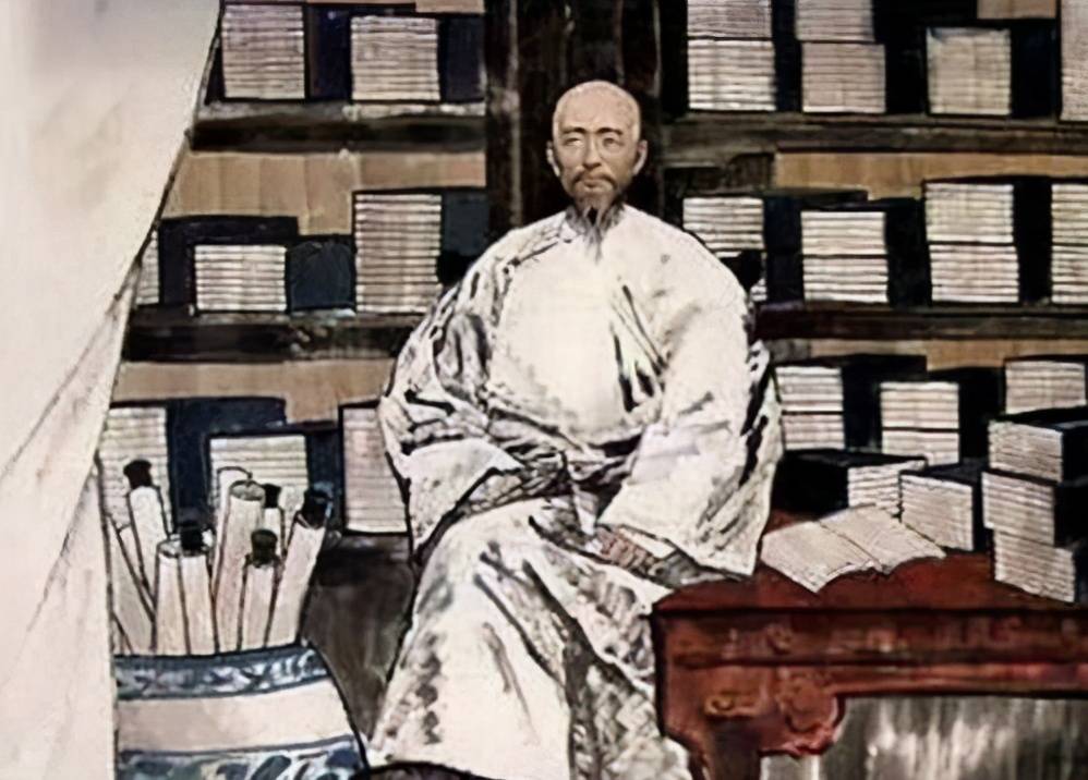 乾隆的尸骨还在地宫吗 纪晓岚怎么死的