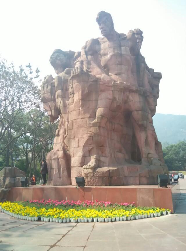 重庆旅游，有哪些地方比较好玩？
