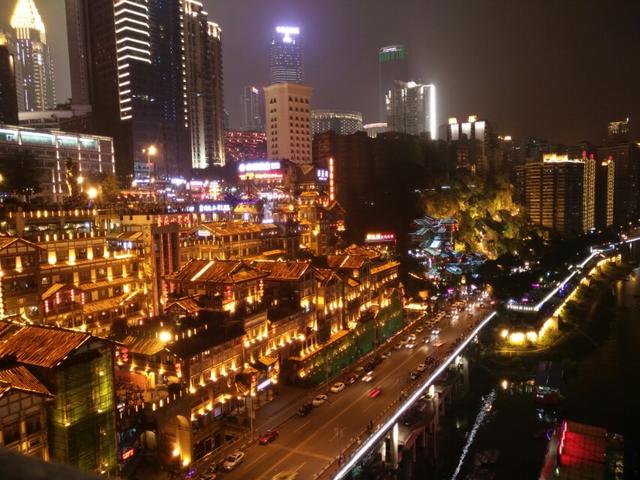 重庆旅游，有哪些地方比较好玩？
