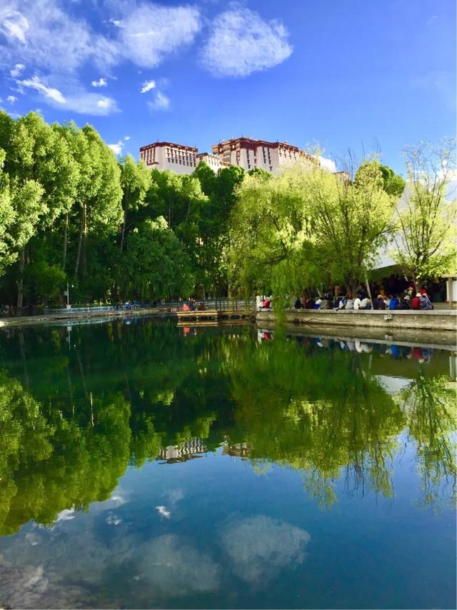 打算去拉萨穷游,有什么好的建议?
