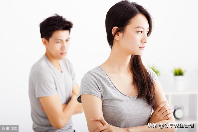 丧偶式婚姻到底还应不应该坚持下去？