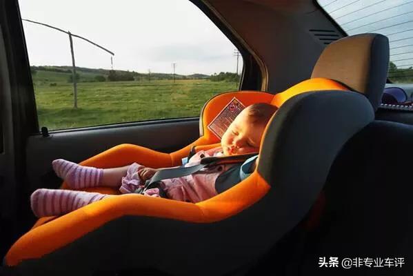 在车内睡觉会窒息死亡吗？车是熄火状态，窗户关闭的？