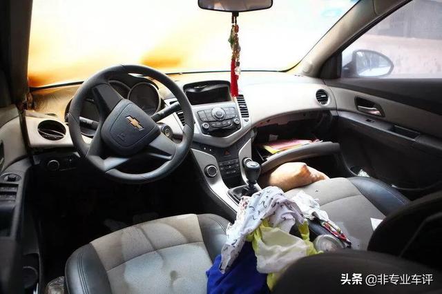 在车内睡觉会窒息死亡吗？车是熄火状态，窗户关闭的？