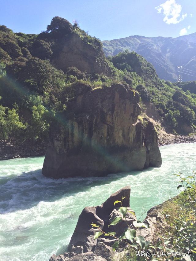 晒晒你在318川藏线上的美图,你对这次旅游感触最深的是什么?