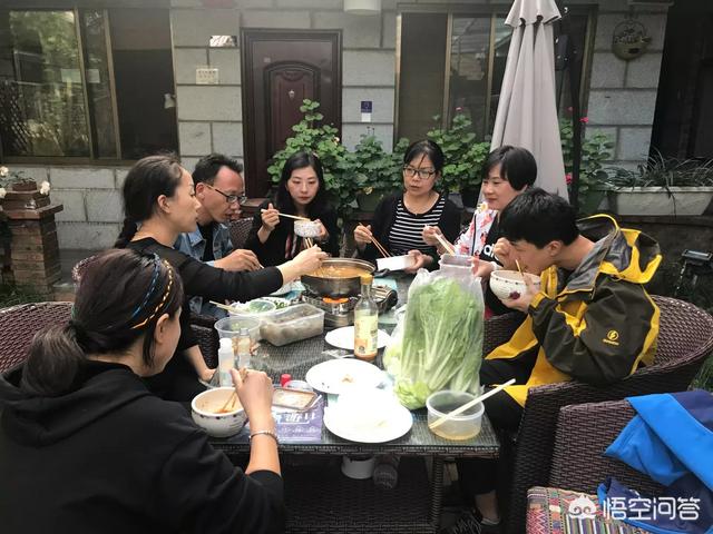 新藏线上的住宿和吃饭情况怎么样？