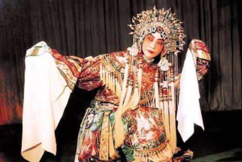 杜近芳与孟小冬 梅兰芳怎么死的