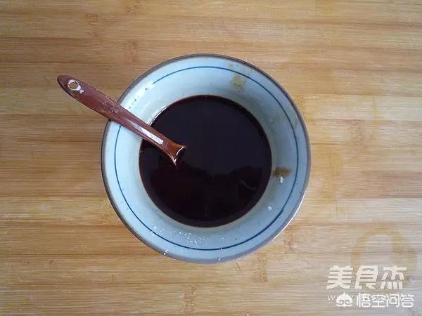 鸡胸肉为什么容易煮老，变硬。没有鸡翅鸡腿软？