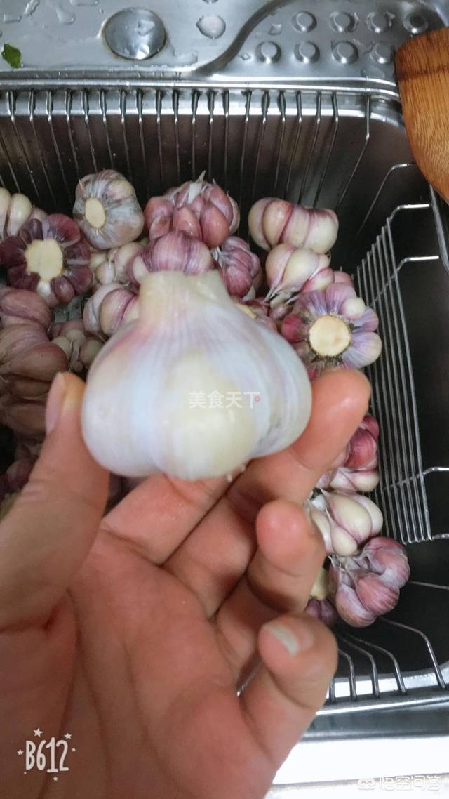 正宗的糖醋蒜的配方是什么,如何做的好吃入味?