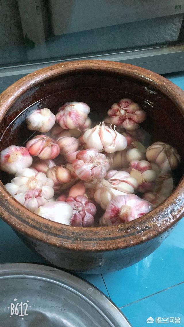 正宗的糖醋蒜的配方是什么,如何做的好吃入味?